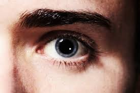 Does nicotine dilate pupils?